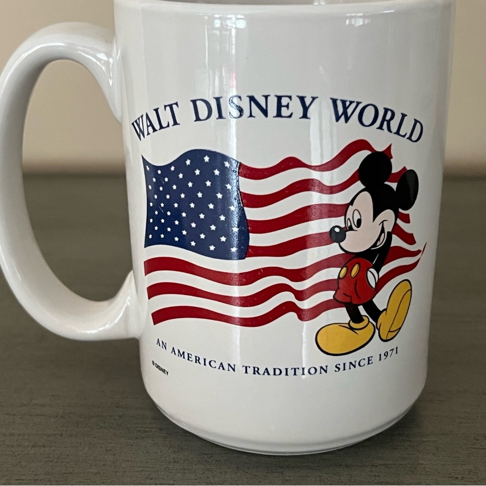 Walt Disney World Mickey An  American tradition coffee mug